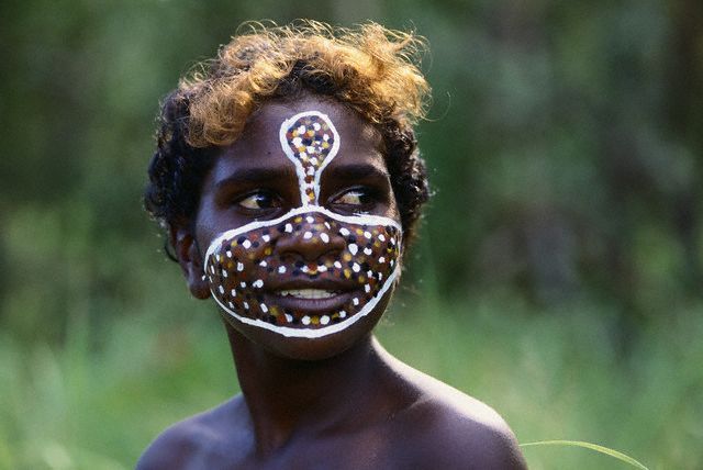 tl_files/auvisaru/images/Australian alphabet/Aboriginals5.jpg